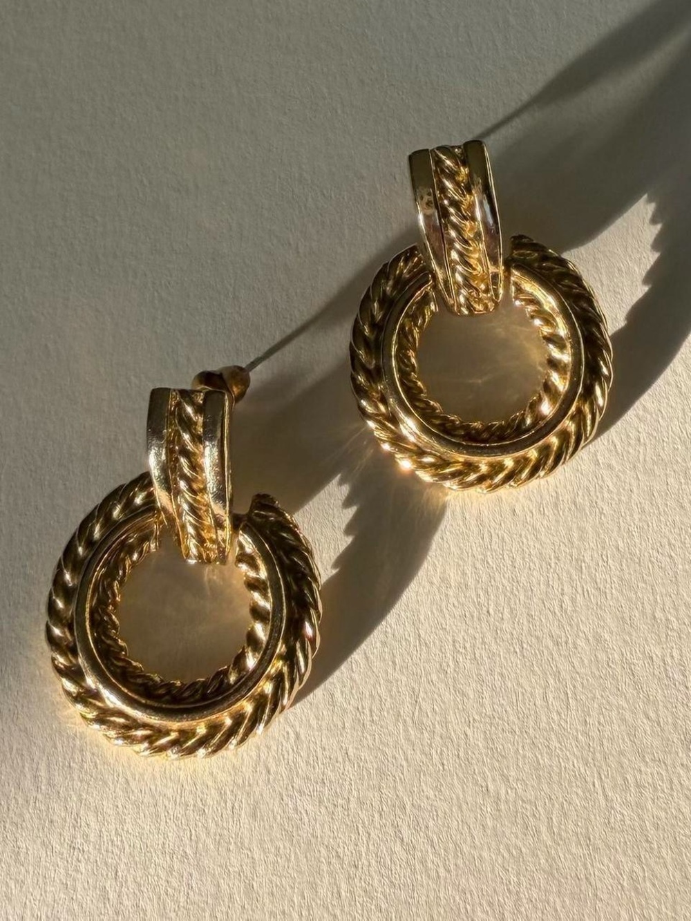 vintage gold dangle earrings